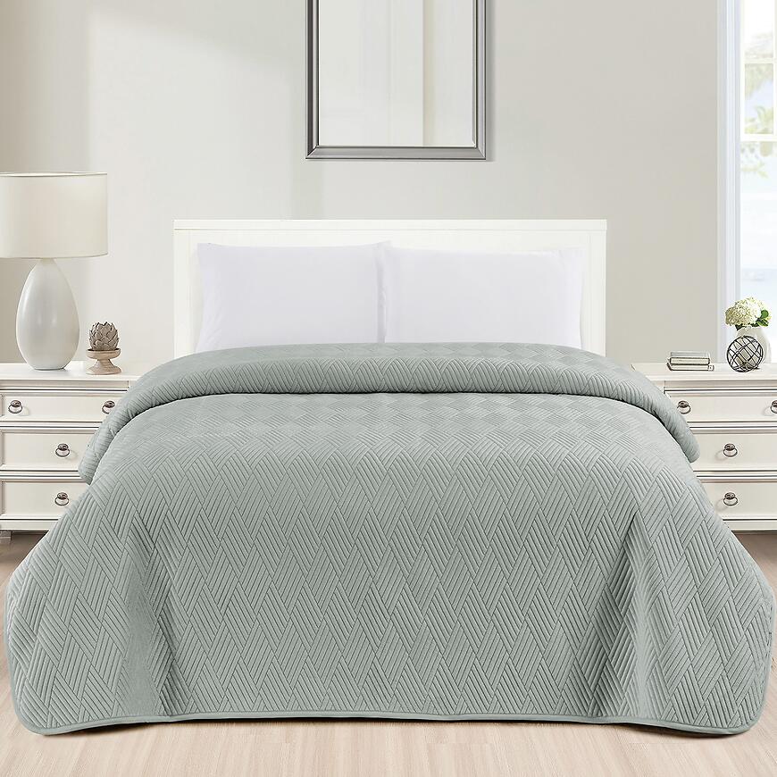 Prikrývka na posteľ Rosa RQ-183 170x220 cm svetlosivá