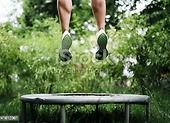 Ako urobiť salto na záhradnej trampolíne? Prečítajte si!