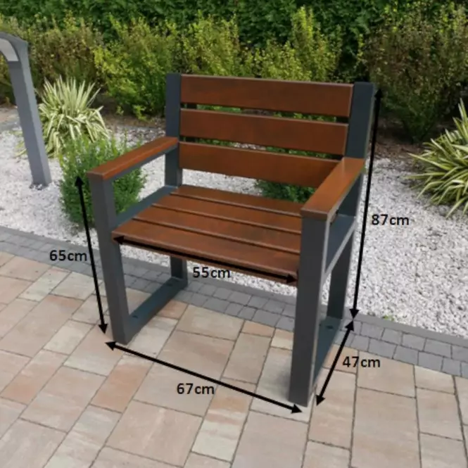 Drevená stolička moderná s opierkami lakťov