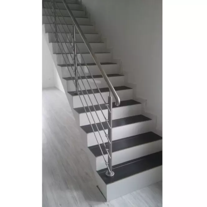 Koleno koncové 42,4x2 mm nehrdz. oceľ aisi304