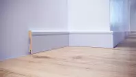 Podlahová lišta MDF FOGE LB2 100 biela polomatna