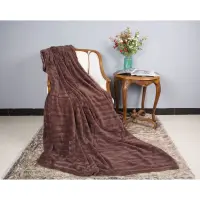 hnedý