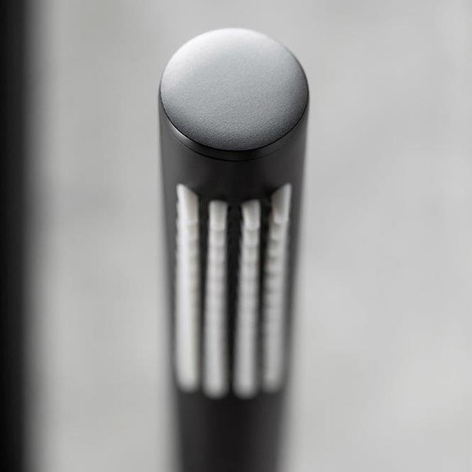 Moza Black Premium Sprchový systém s funkciou dažďovej sprchy s termostatickým miešačom