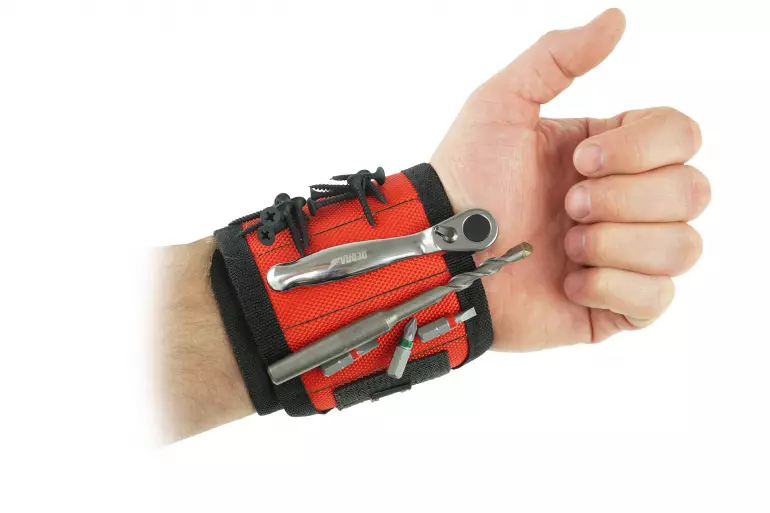 Magnetický náramok na zápästie
