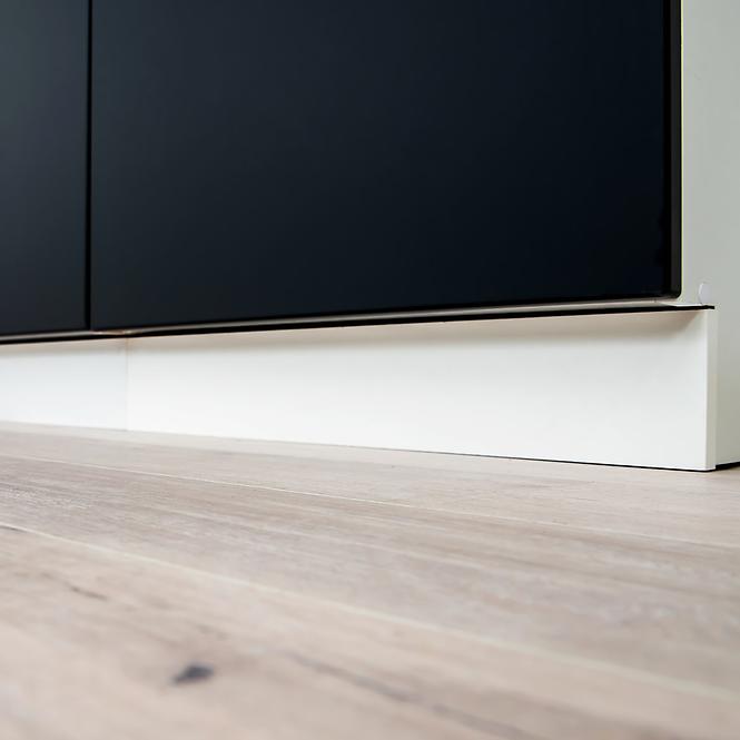 Kuchynská skrinka Denis w60/68 slim pl s čiernym digestorom