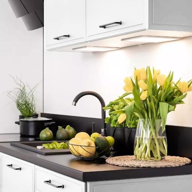 Kuchynské skrinka Emily D60PK 2133 PL biely hrášok mat