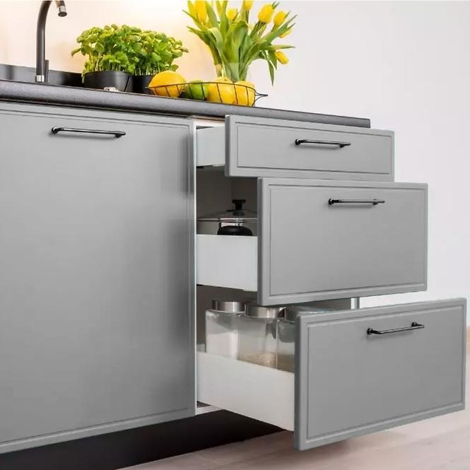 Kuchynské skrinka Emily W60/68 Slim Pl s striebro kapucňou Dast Grey
