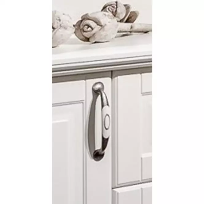 Skriňa 4d Evergreen p4/eg ivory mat,4