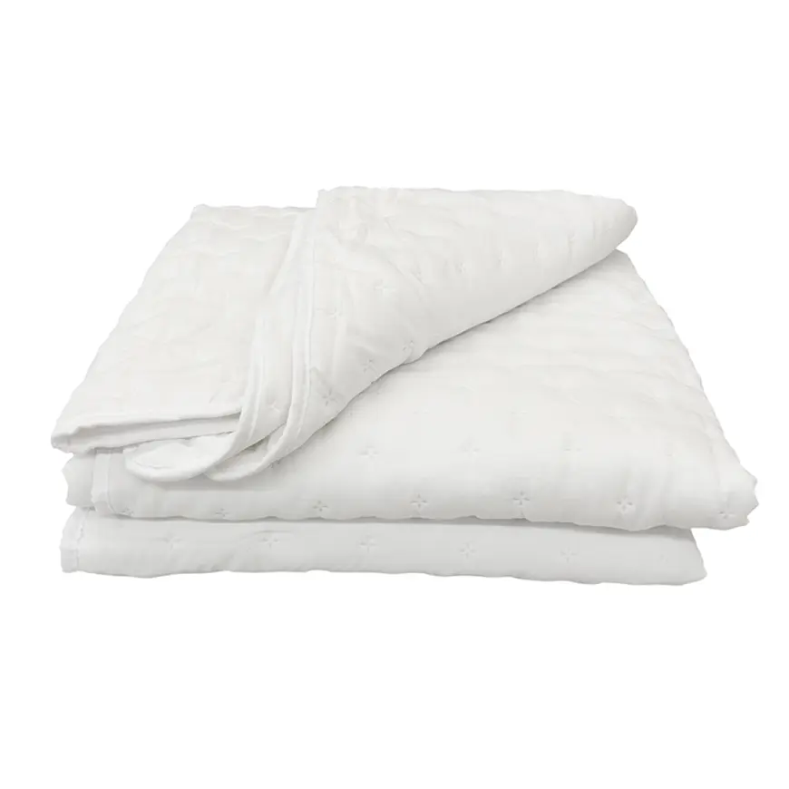 Prikrývka na posteľ Alma 170x220 cm biela Merkury Home