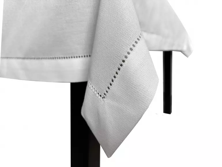 Obrus SAGA biela 140x180 easy care