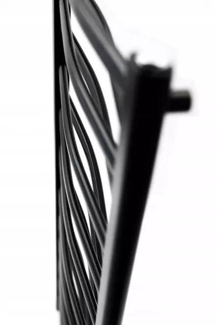 Kúpeľňový radiátor Lezka 3D Ł3D 22/50 čierny,3