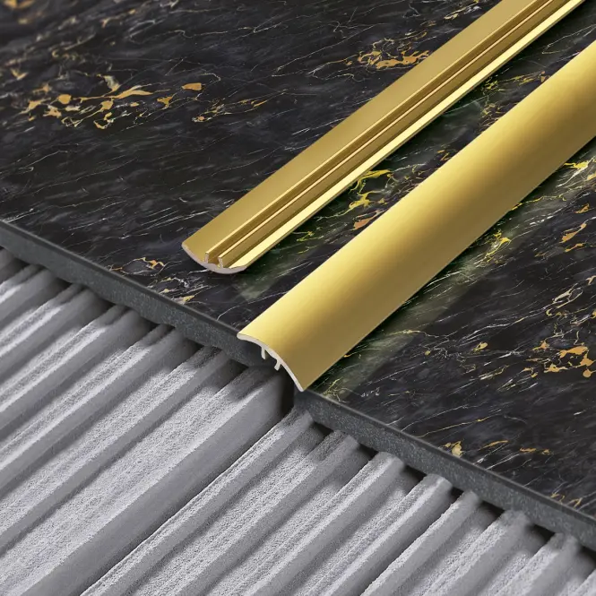 Lišta ochranná zatlačovacia LW 37 5W1 0,93 C-23 zlatá