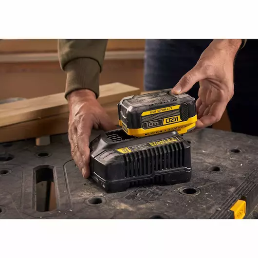 Stanley Fatmax Akumulátor 18V 4.0Ah V20 SFMCB204