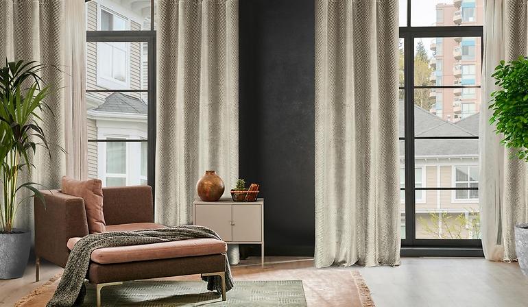 Záves LUSSI 140X250 na priechodkách 384510,6
