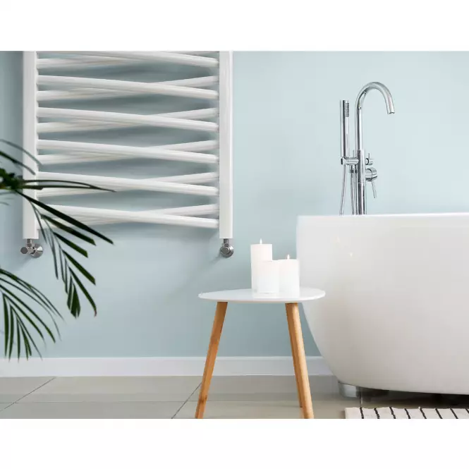 Kúpeľňový radiátor Łezka 3D Ł3DX 28/40 biela 1580x440