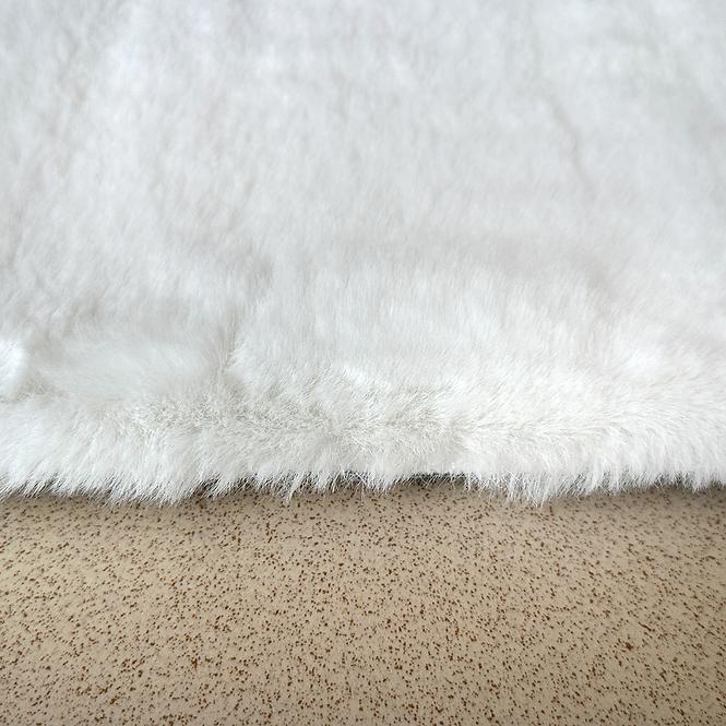 Koberec Carmen Rabbit Fur 1,2/1,7 RS-TM-1 bílý,8