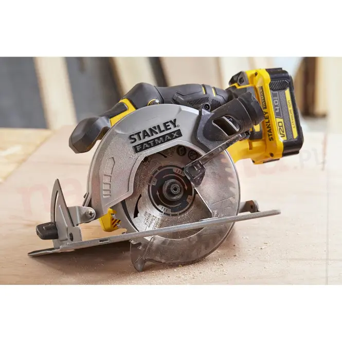 Kotúčová píla Stanley Fatmax 18V 165 mm V20 bez akumulátora SFMCS500B,3