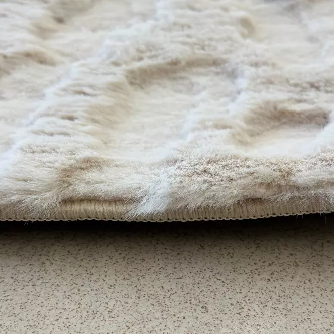 Koberec Lima Rabbit Fur 1,4/1,9 MRD-642 L,béžová N33