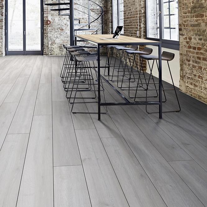 Laminátová podlaha Dub Rockford 8mm AC4 5946,2