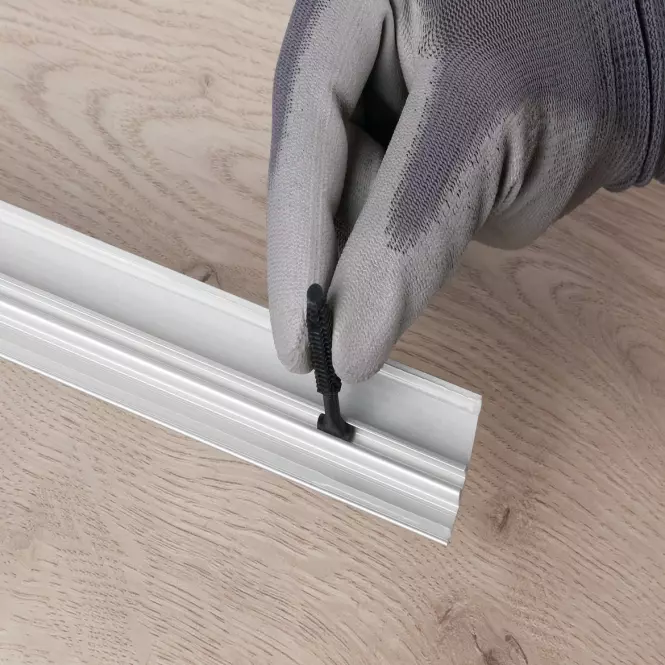 Lišta ochranná zatlačovacia LW 30 5W1 0,93 dub,5