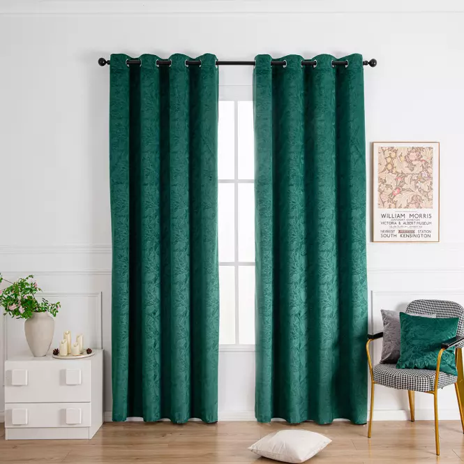 Záves na priechodkách Velvet GY2328/270G/M2/7 140x250 cm zelená