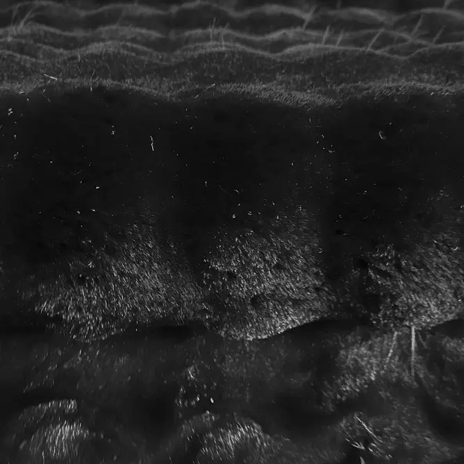 Koberec Fuzzy Bubble 1,6/2,3 90 čierna,9