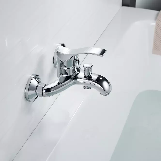 Batéria vaňová nástenná Anubis,3