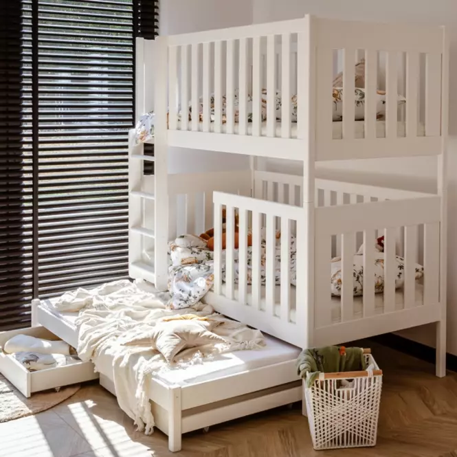 Posteľ Emilka 90x200 white,5