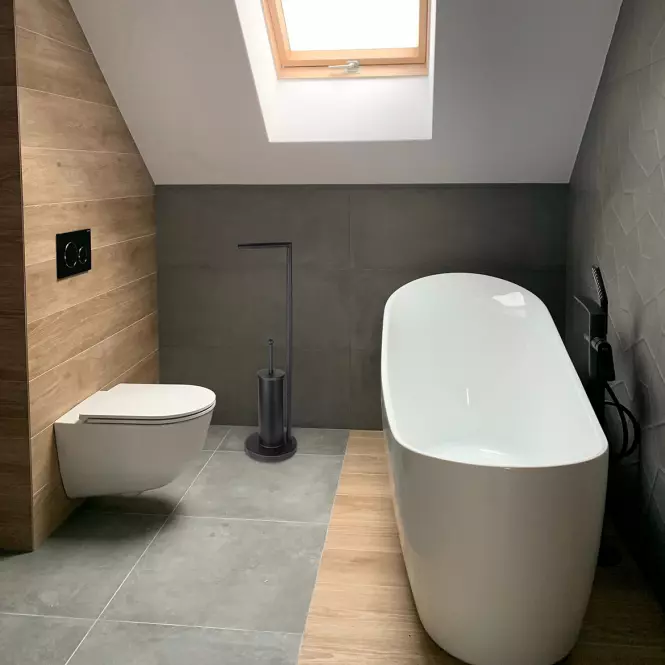 Kúpeľňový Stojan Model 104 Čierny