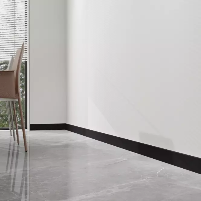 Podlahová lišta Parquet Mercado Premium 80 čierna 2,2 m