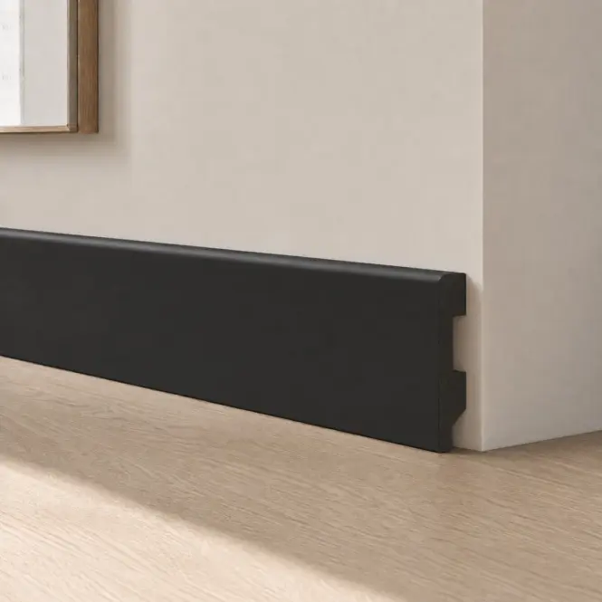 Podlahová lišta Parquet Mercado Premium 80 čierna 2,2 m