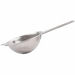 18 cm nerezový cedník s rukoväťou