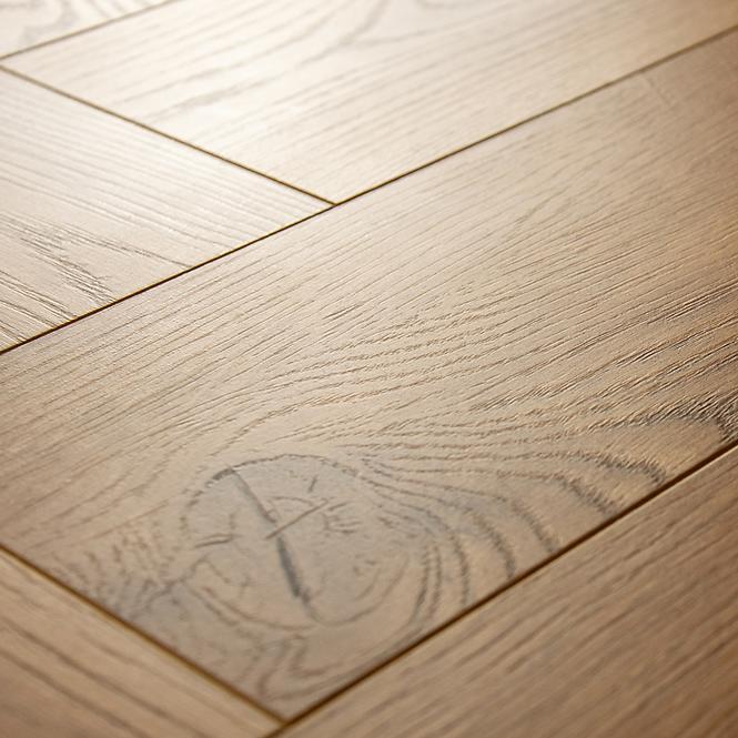 Laminátová podlaha vodeodolná Dub Honey 8mm AC5 Herringbone WR 63267