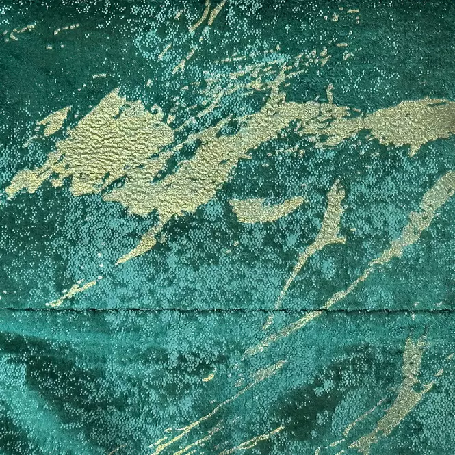 Záves na krúžkoch Velvet Justi YX514/15 135x250 cm zelený