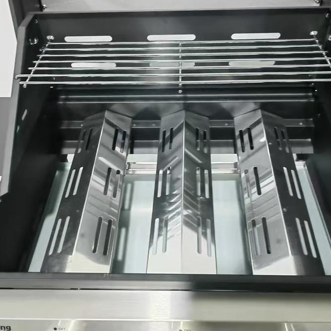 Plynový gril Mercado Essence 3+1 11,7 kW,5
