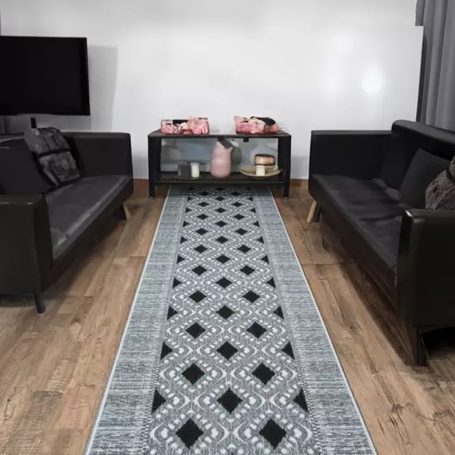 Behúň 67 Macan 19 sivý
