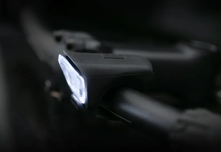 Predné cyklické svietidlo LED MS 302,2