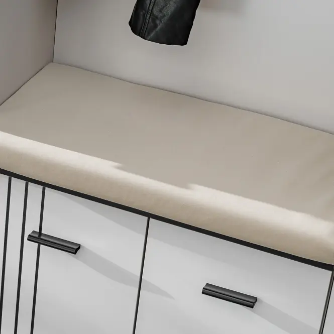 Predsieňový nábytok Hugo I Cc Hg1+P2 Vankúš Kašmír/Čierna,4