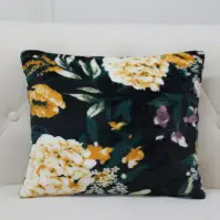 Obliečka na vankúš Ruža 40x40 cm tmavomodrá