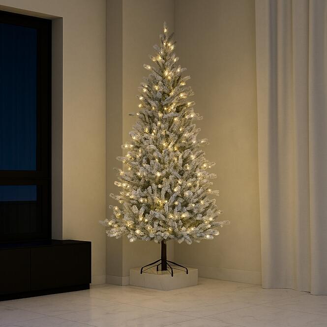 STROMČEK KAEMINGK 9678995 240CM 3D 560LED