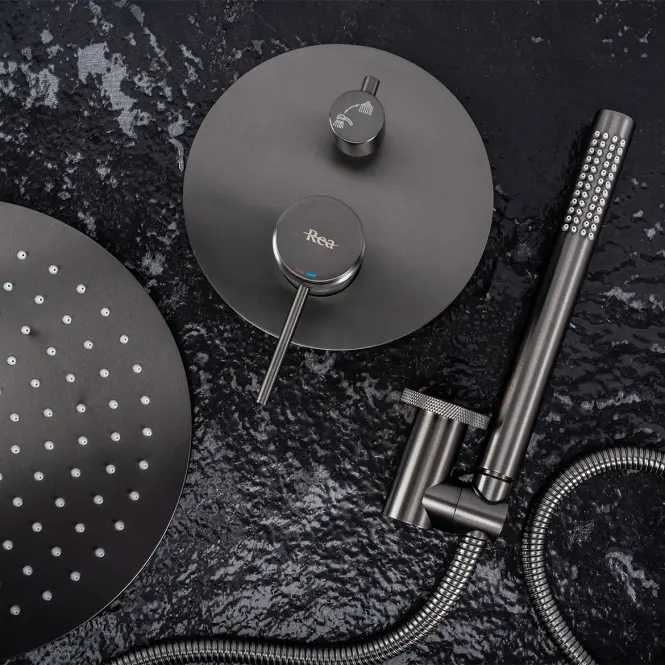 Sprchová súprava podomietková Rea Lungo Grip titán + BOX