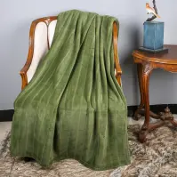 Deka Claudi 130x170 cm zelená