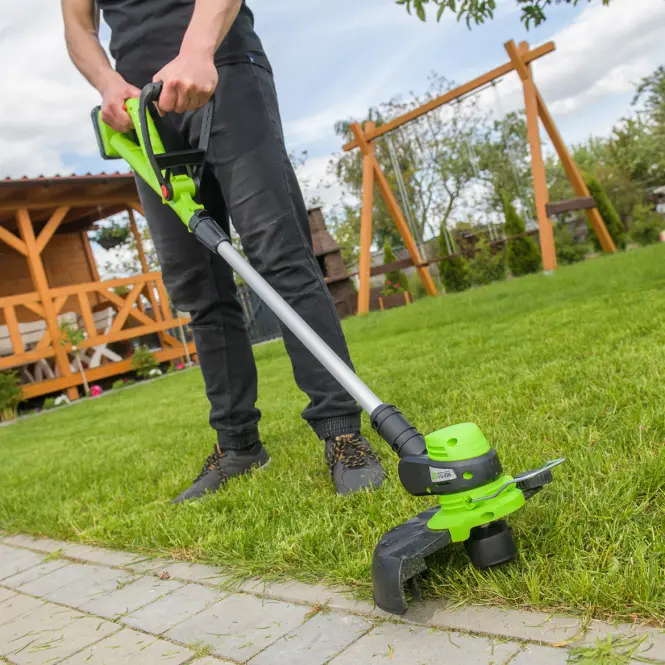 Akumulátorový vyžínač 2,0 AH 4garden APK2521S,6