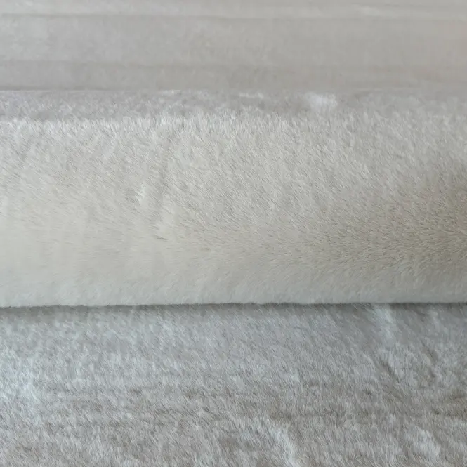 Koberec Bella Rabbit Fur 1,2/1,7 4 krémový