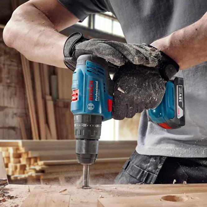 Aku vŕtací skrutkovač s príklepom Bosch GSB 183-LI Profesional