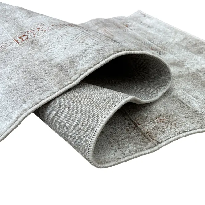 Koberec Pierre Cardin  Bellis 0,8/1,5 Cu06b Bd13b 1zb