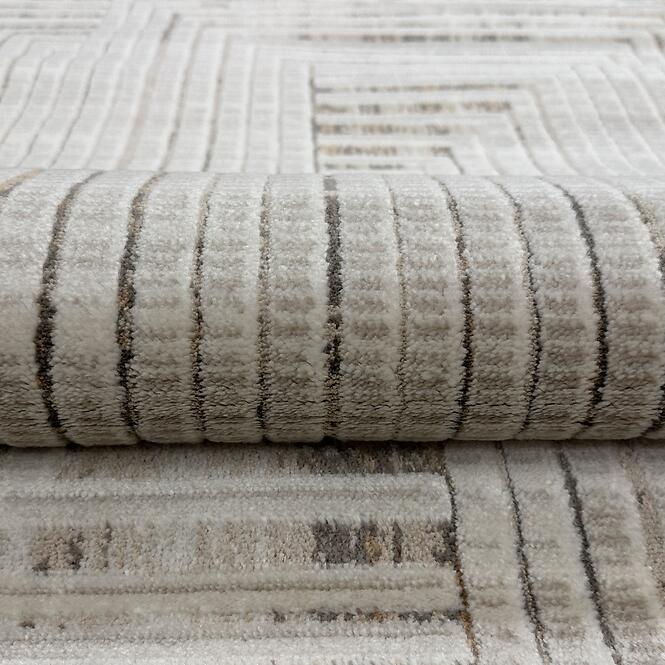 Koberec Pierre Cardin  Bellis 1,2/1,7 Cu01b Bd06a 1zb,7