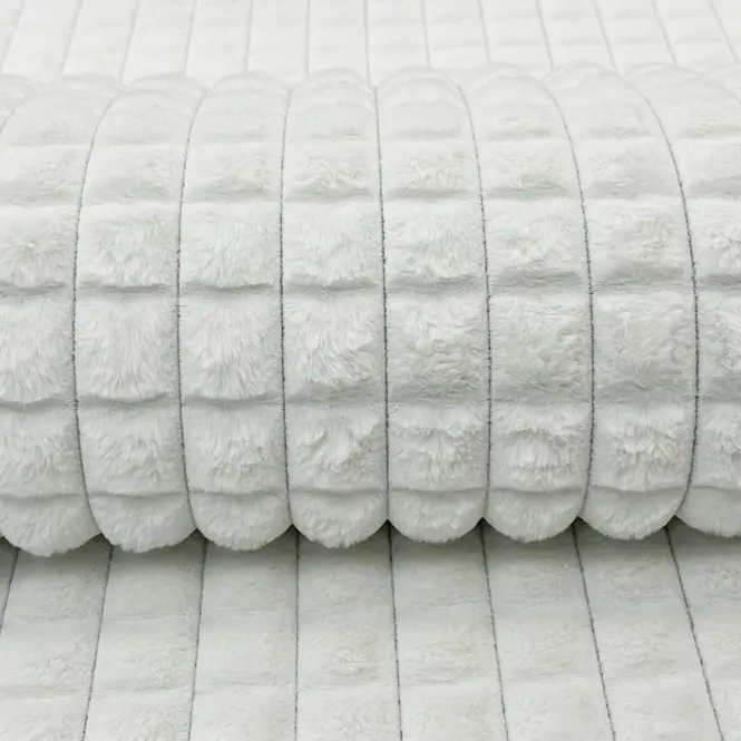 Koberec Aria Biscuit Faux Fur 1,6/2,3 Mrd-677c krémový