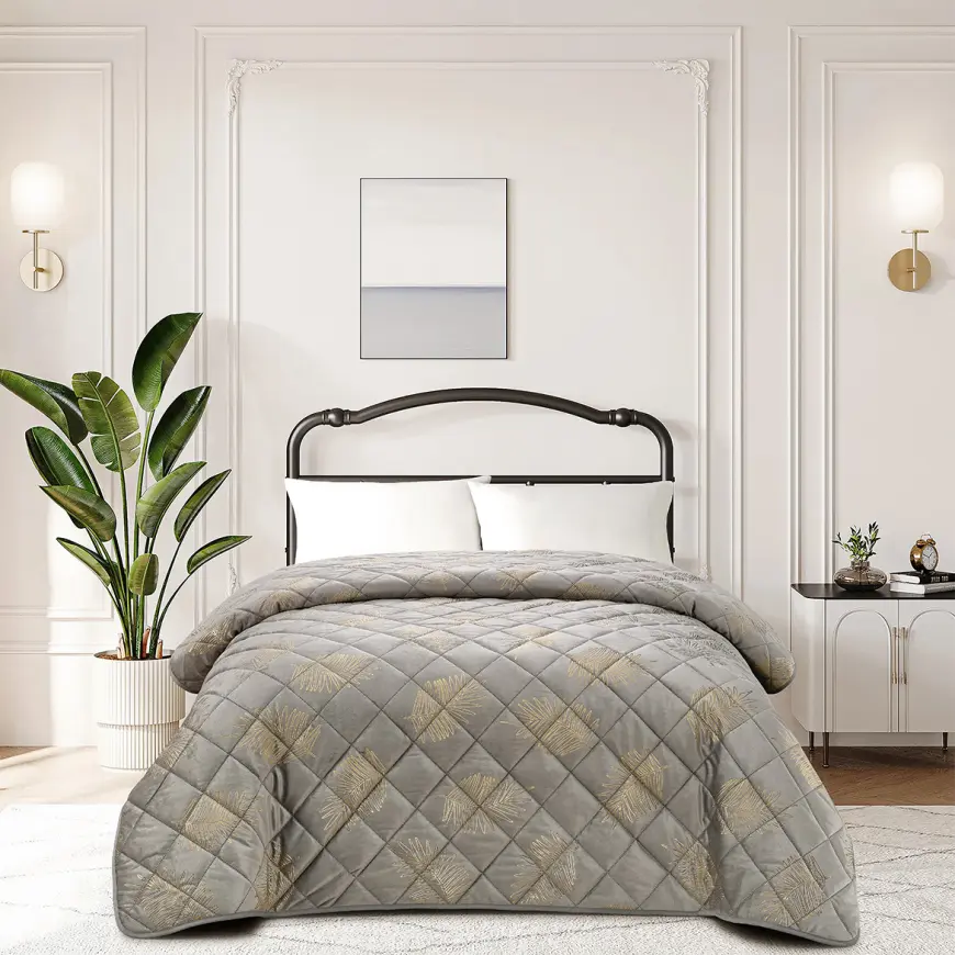 Prikrývka na posteľ Poli 2504-2 sivá 220x250 cm