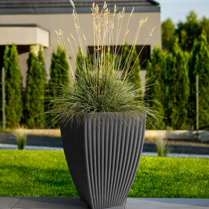 Kvetináč Lotus